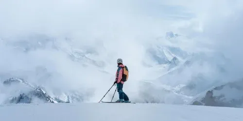 neck gaiter skiing